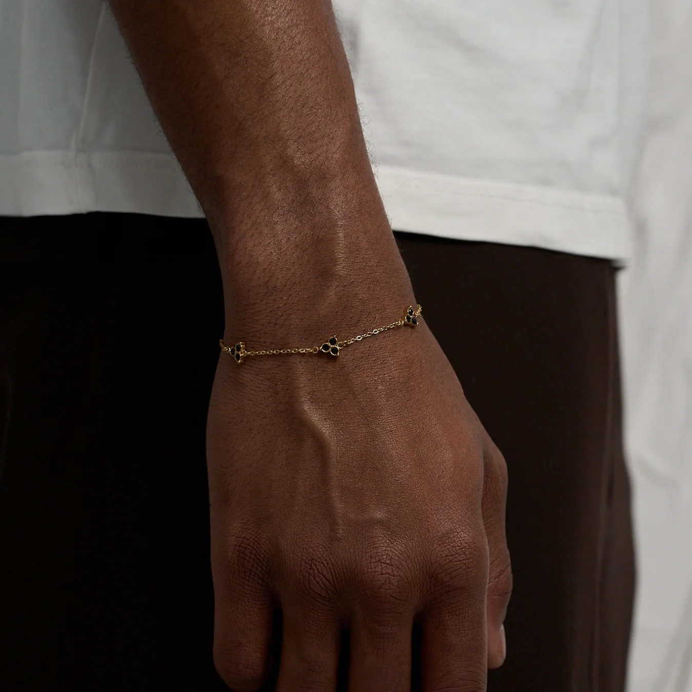 Black Clover Bracelet (Gold) - Image 6
